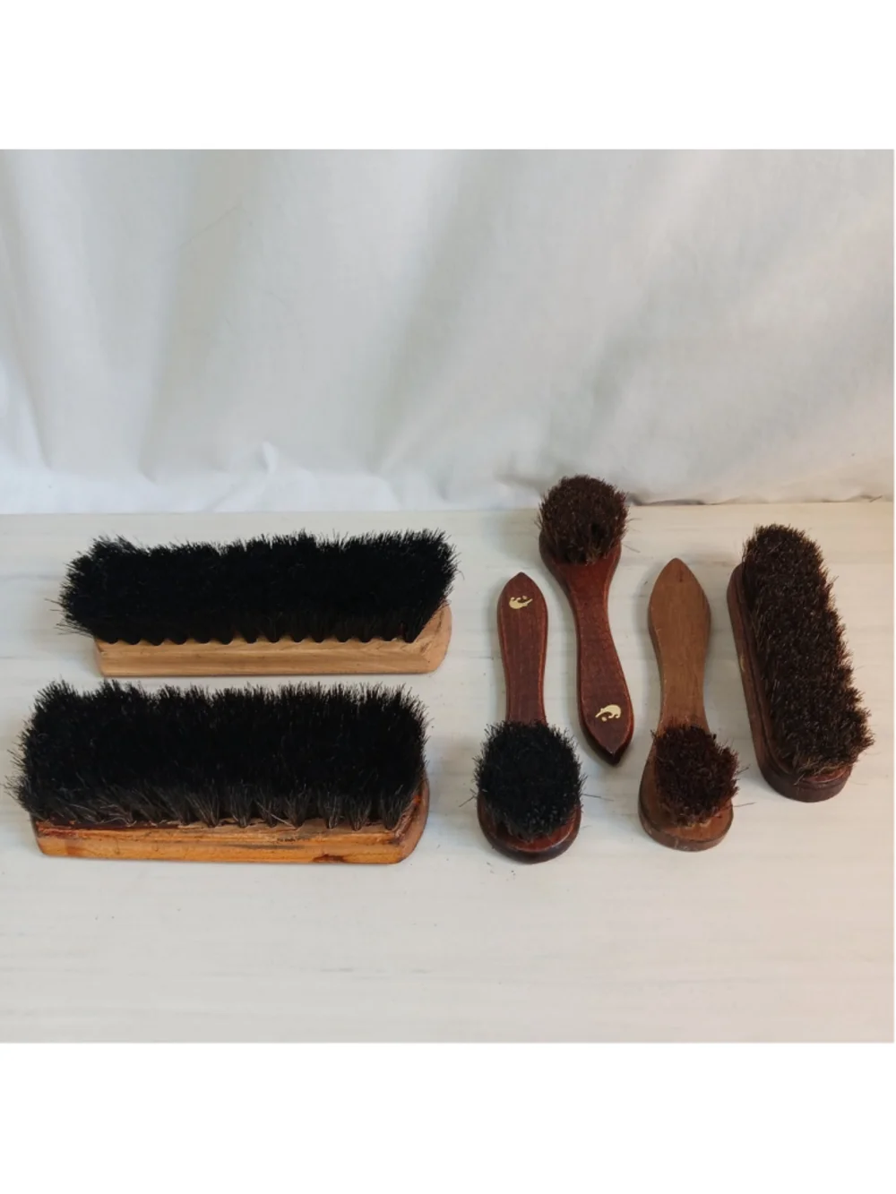 Lot Of 6 Vintage Shoe Shine Brushes Wooden Handle Horsehair, Kiwi Paddle